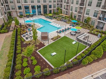 Resort-style swimming pool